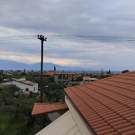 παράθυρο με θέα στο φαράγγι. Diakopto